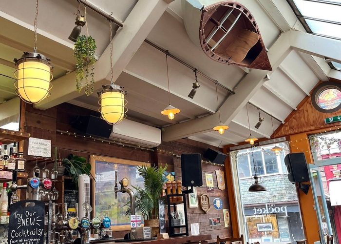 the interior of the pocket, keswick