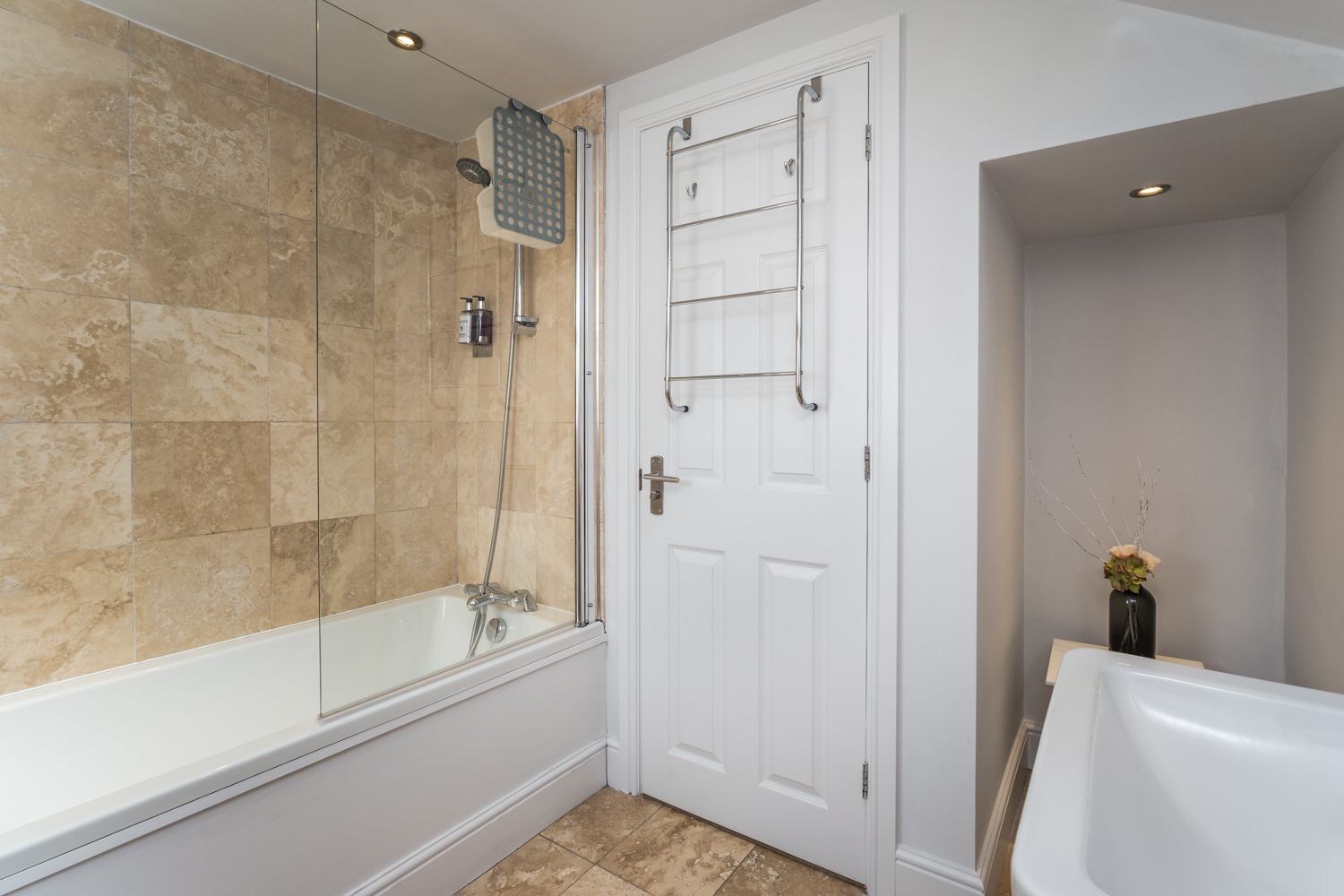 You will find the main bathroom on the first floor of the property