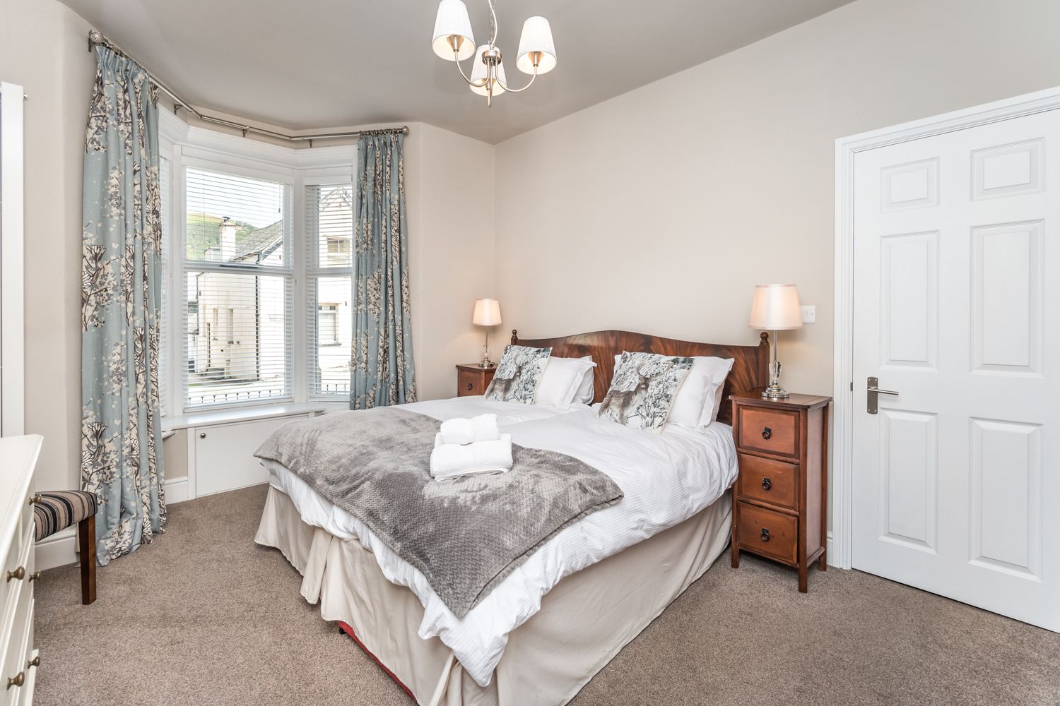 This room can be made up as a super-king upon request (there is an extra fee for this)