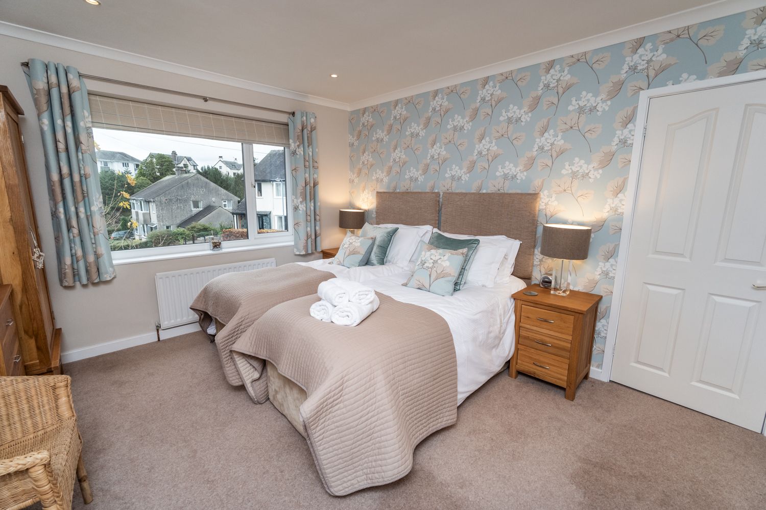 Towels and luxury bed linen are provided