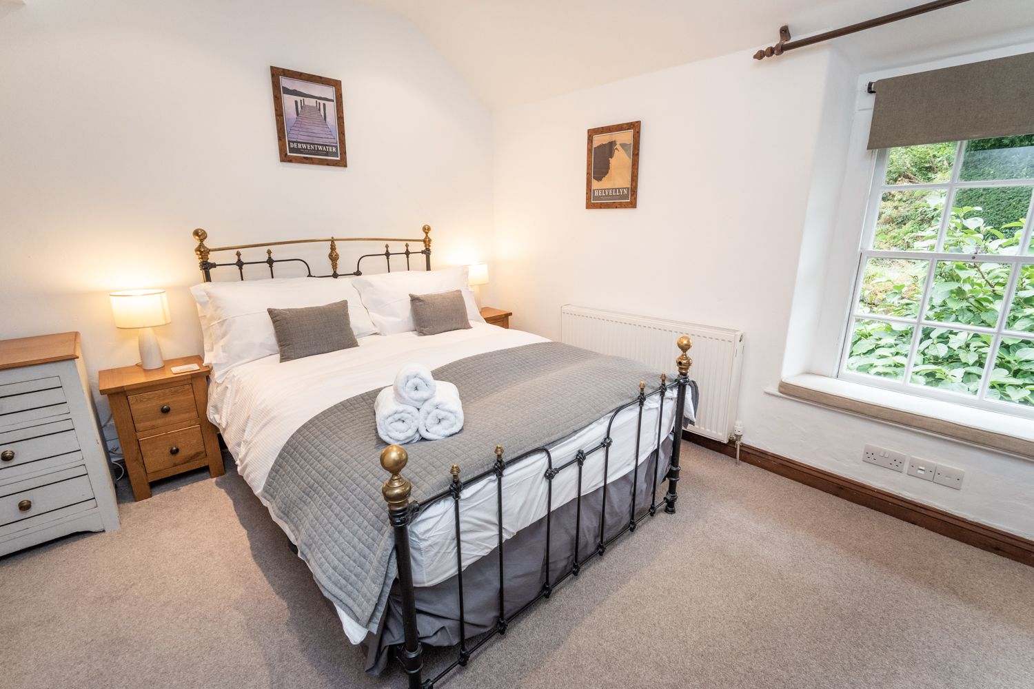 Towels and luxury bed linen are provided