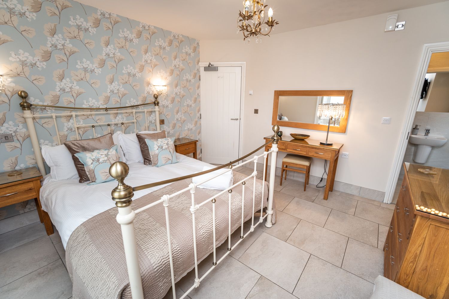 You are sure to have a good nights sleep at Bridge House