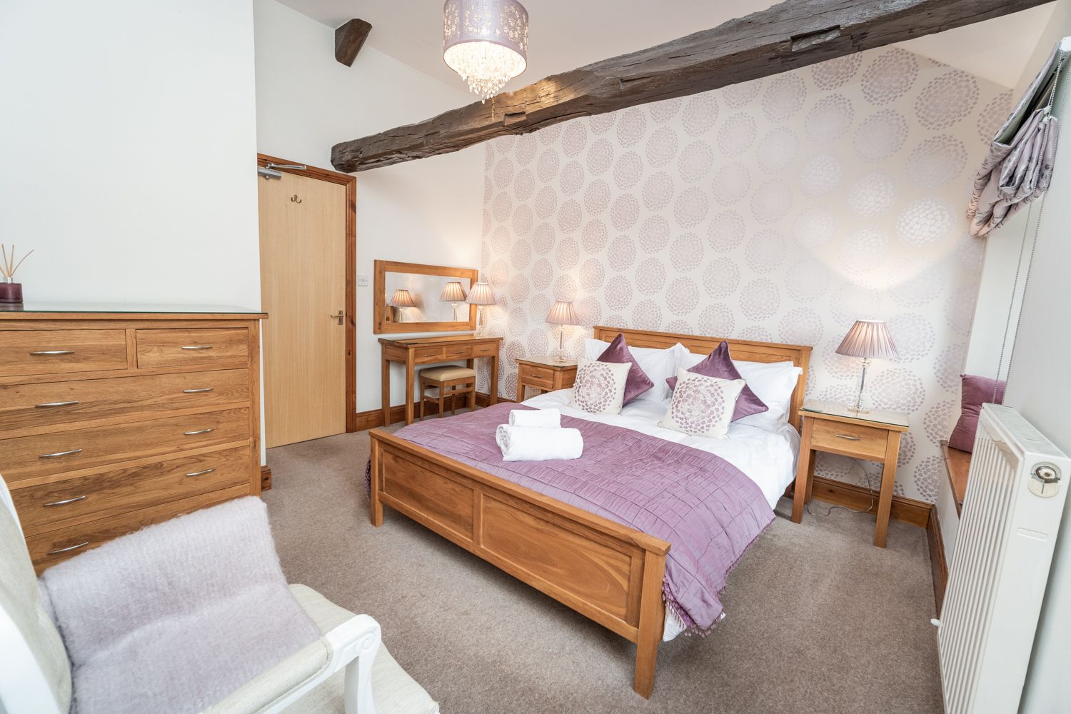 The apartment is tastefully decorated to a very high standard 