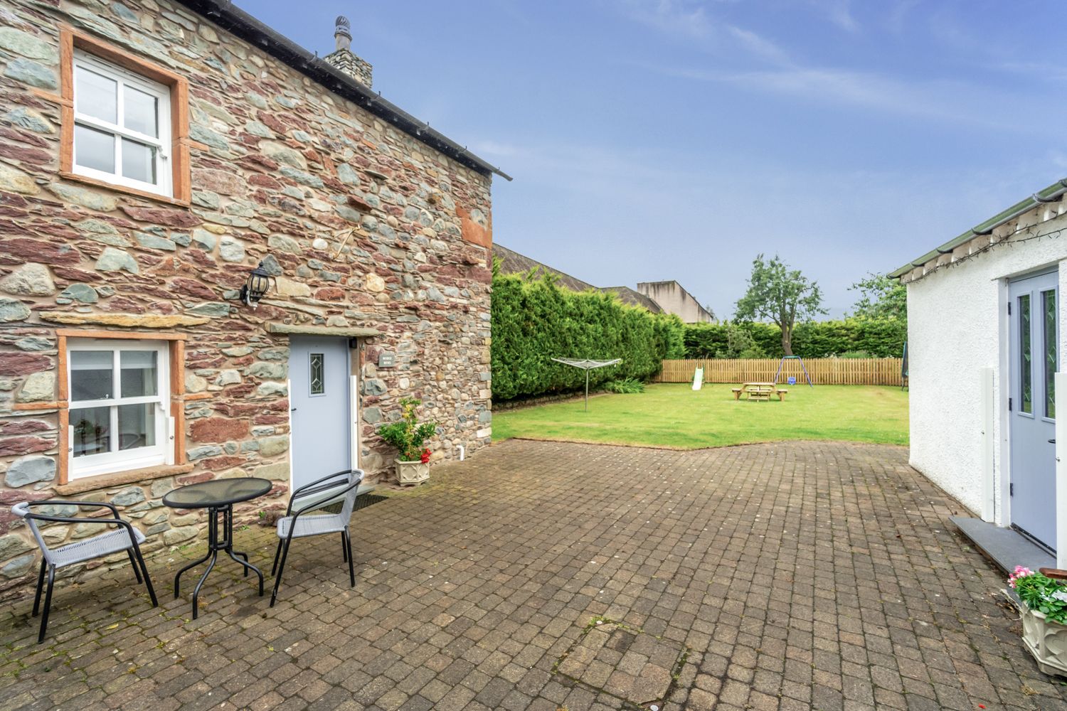 Despite being close to the centre of town, you can enjoy a quiet shared garden area and courtyard to relax in during the warmer months