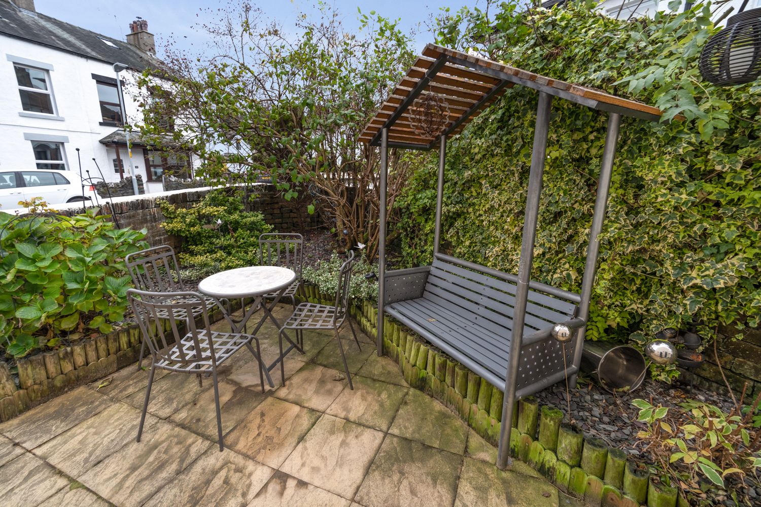 Despite being near the centre of Keswick, the garden area is lovely and peaceful