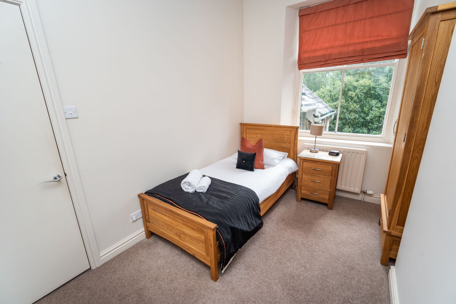 Towels and luxury bed linen are provided