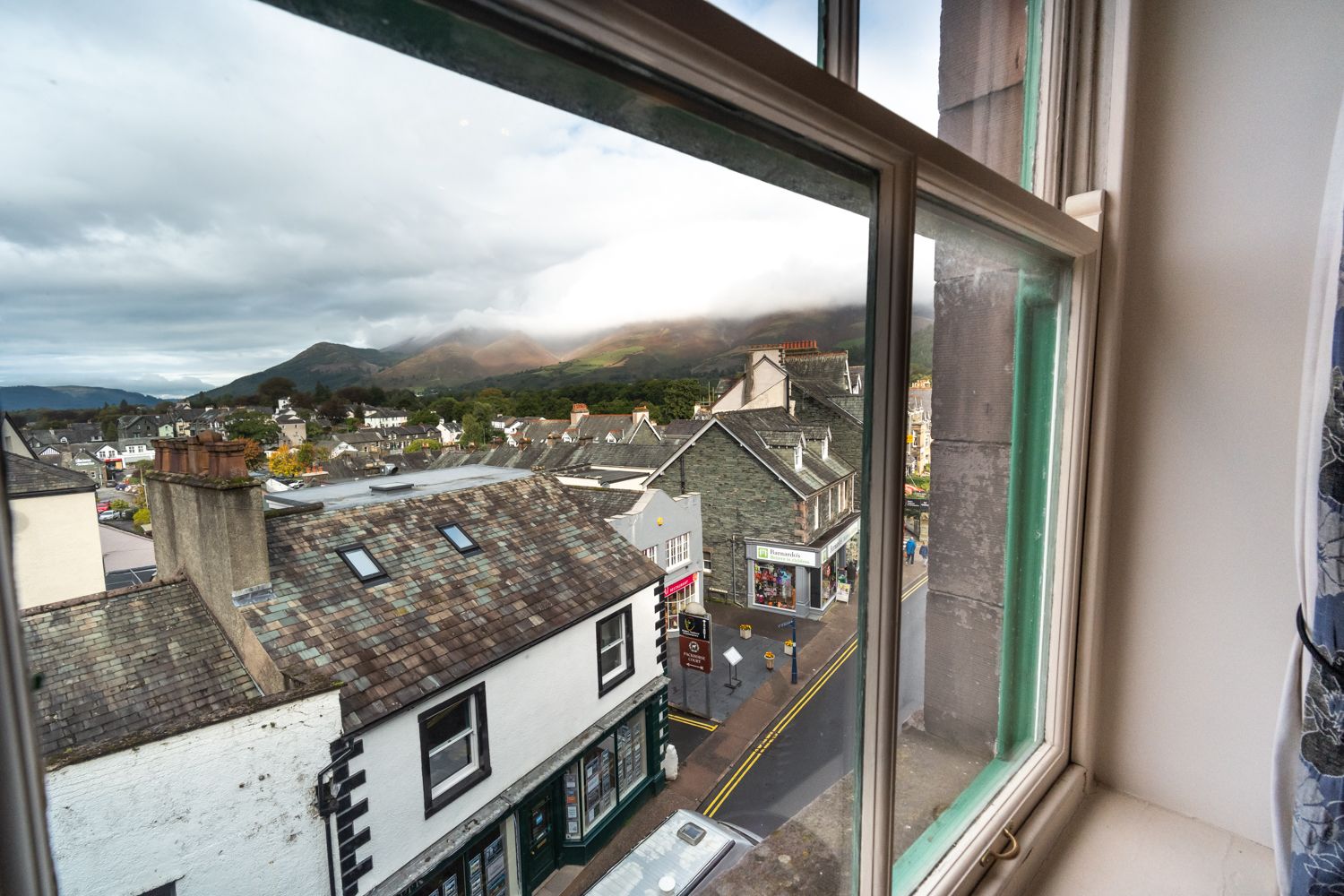 Beautiful rooftop views from the third floor of Crandy Nook