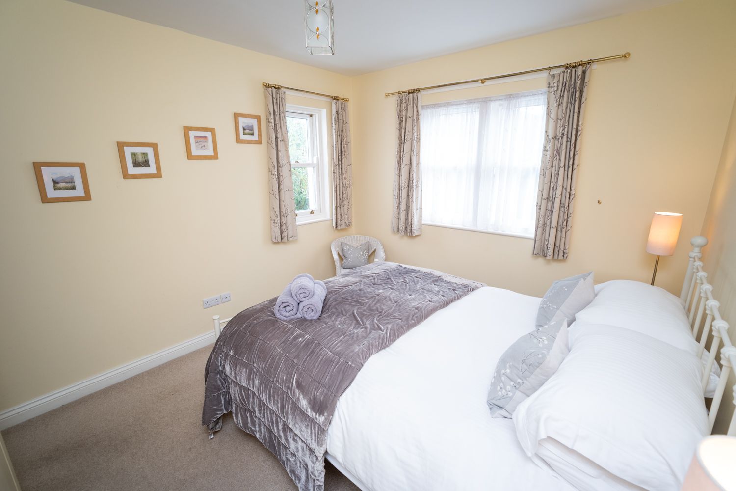 Towels and luxury bed linen are provided