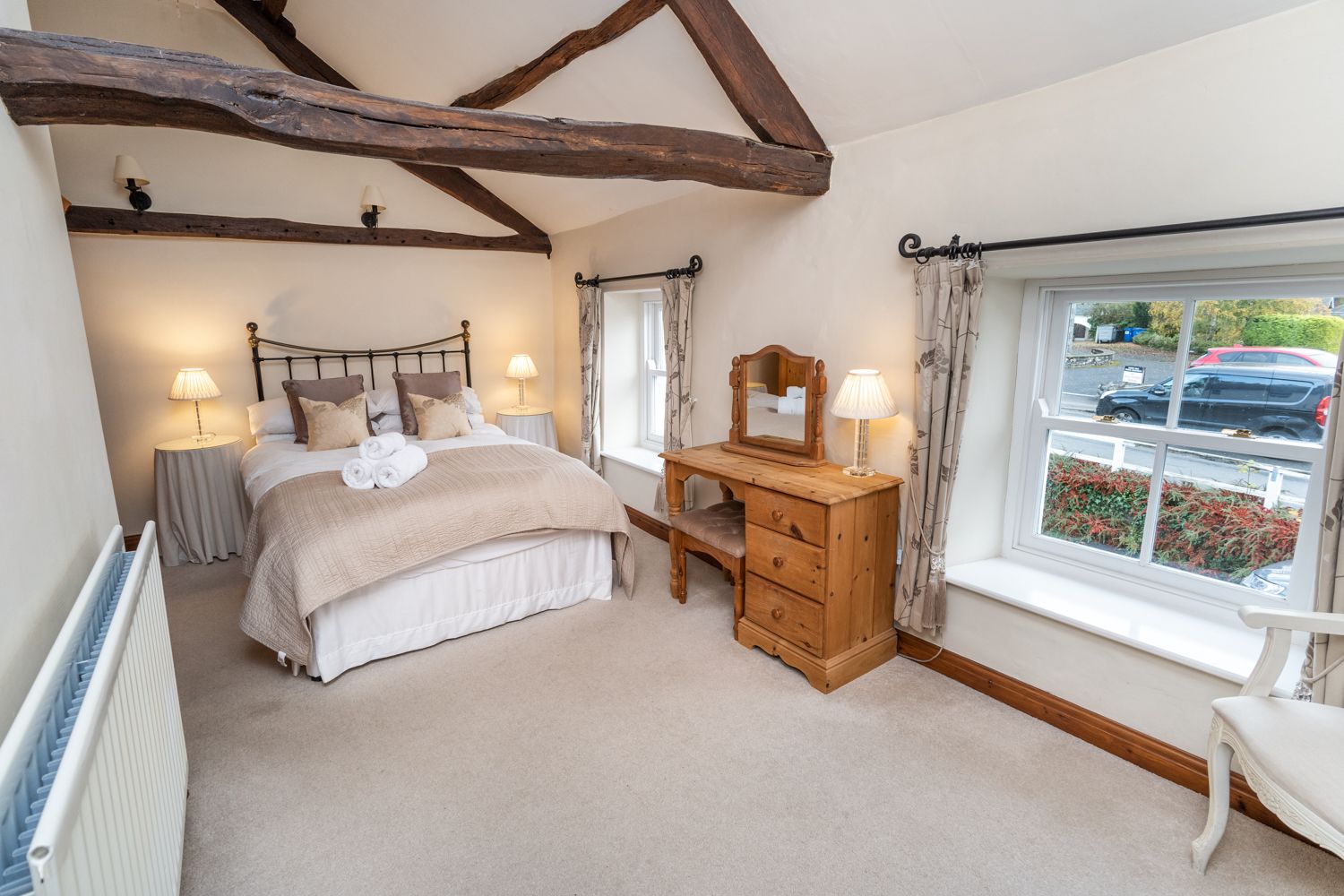 Jasmine Cottage is centrally located in Portinscale with views towards Walla Crag and Ashness Fell