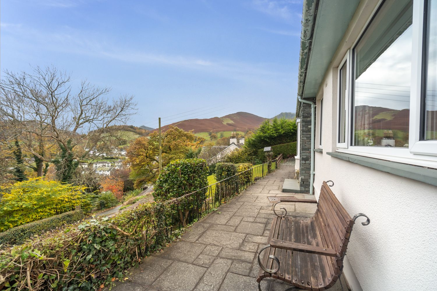 Rock Lynn has beautiful views over Braithwaite and towards Keswick