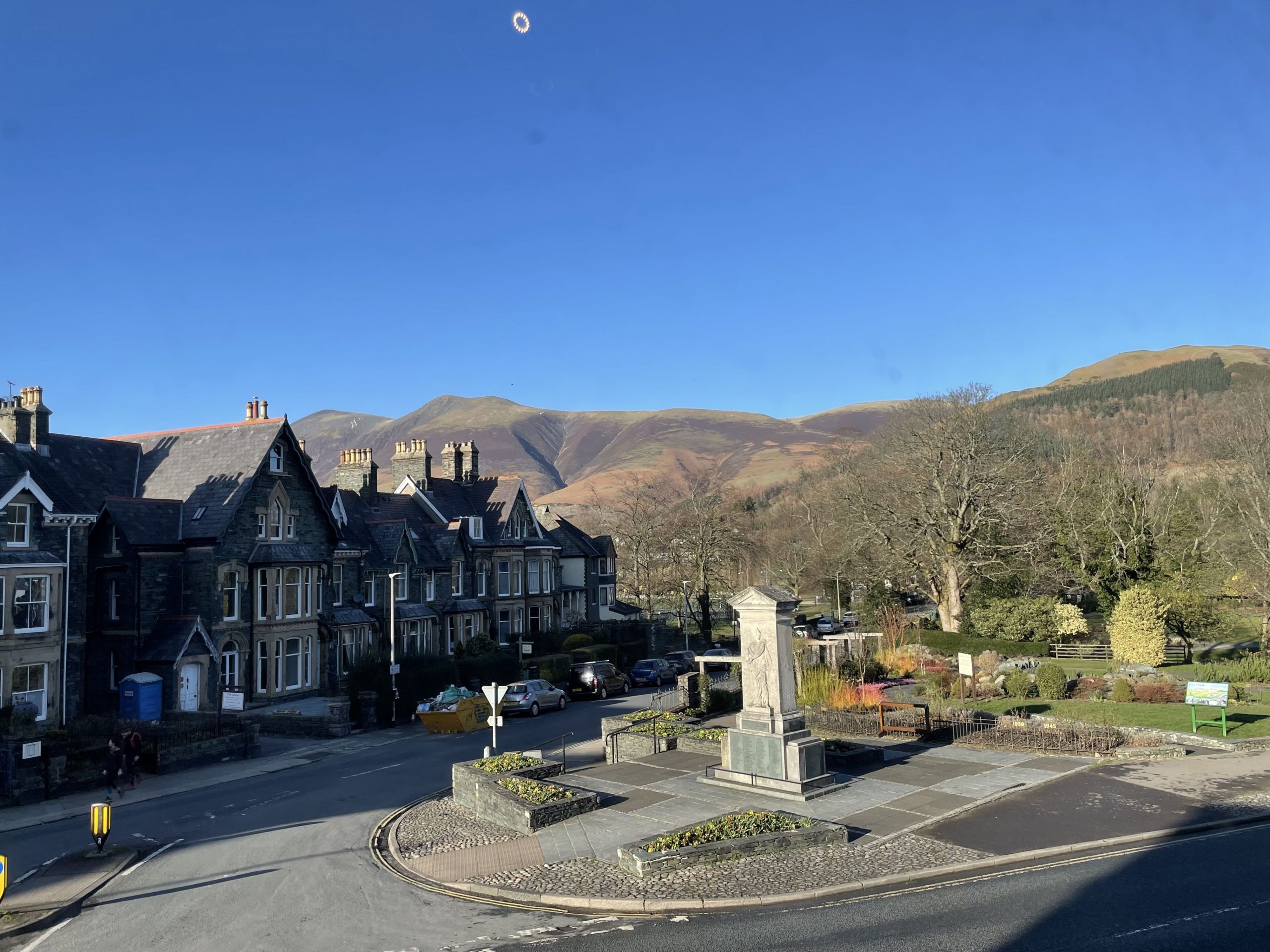 Enjoy the mountain views whilst also being a stones throw from Keswick town centre