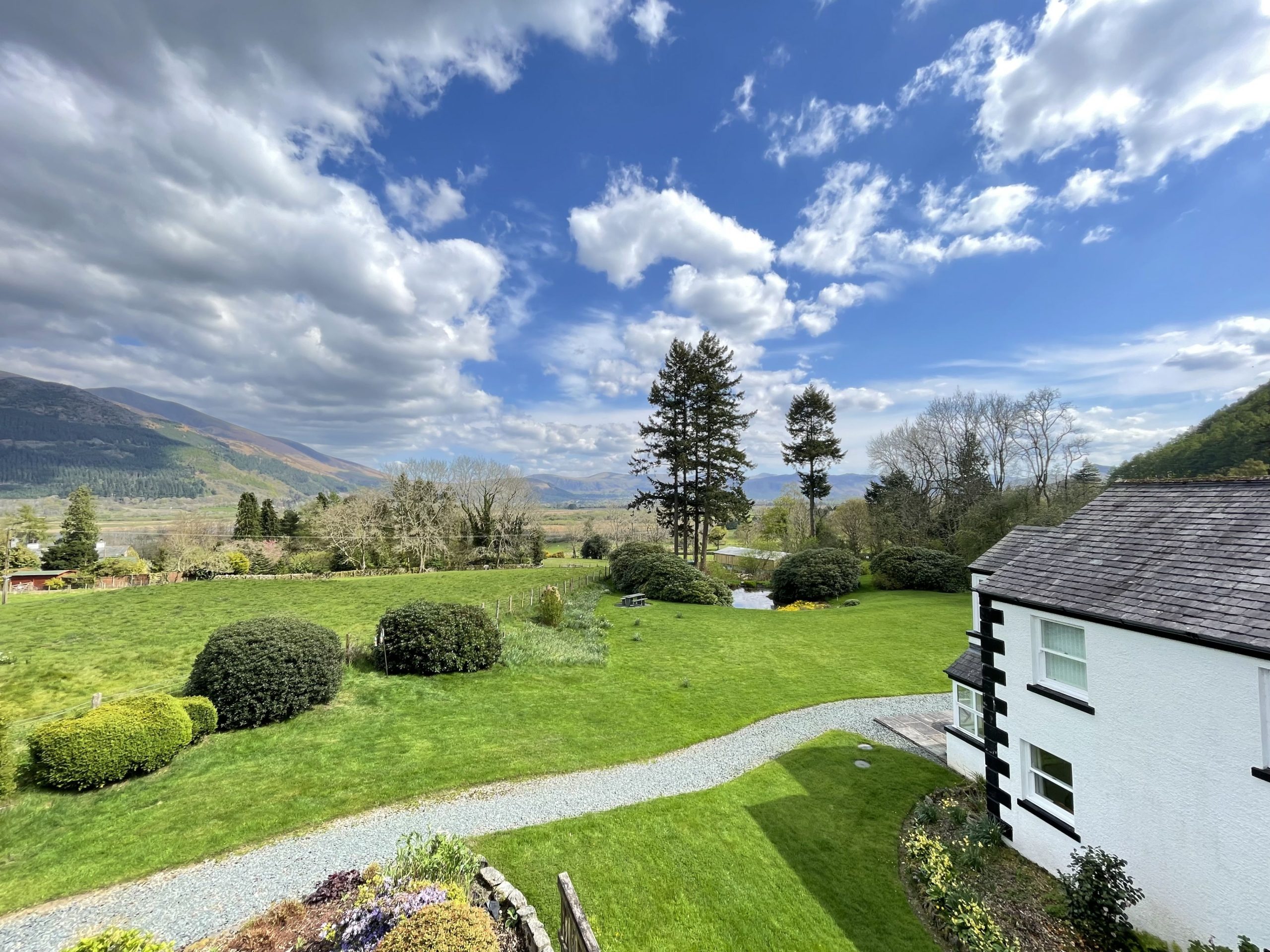 What better place is there to spend your self catering holiday in Keswick than at Lake View Cottage?