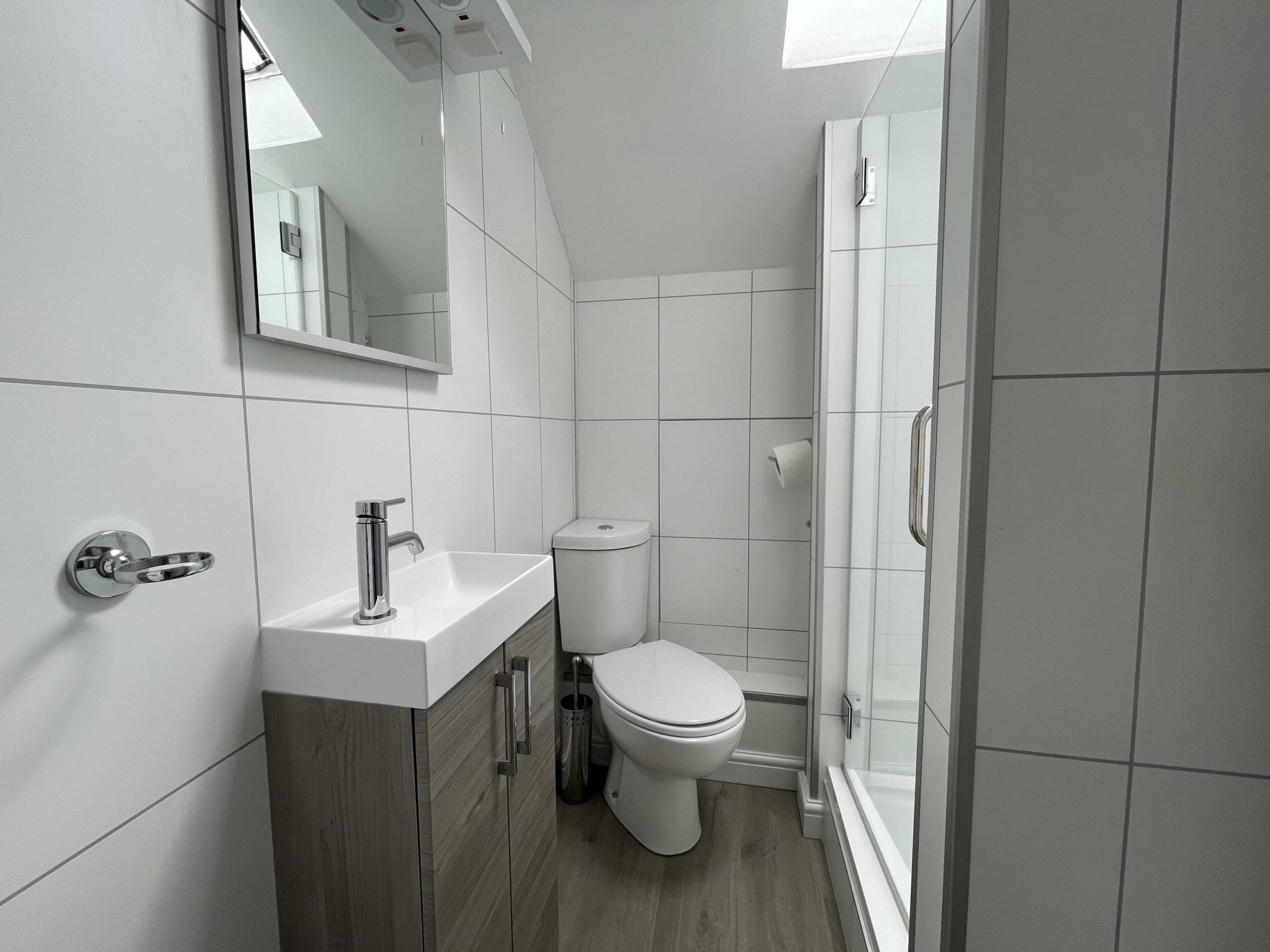 A modern ensuite shower room