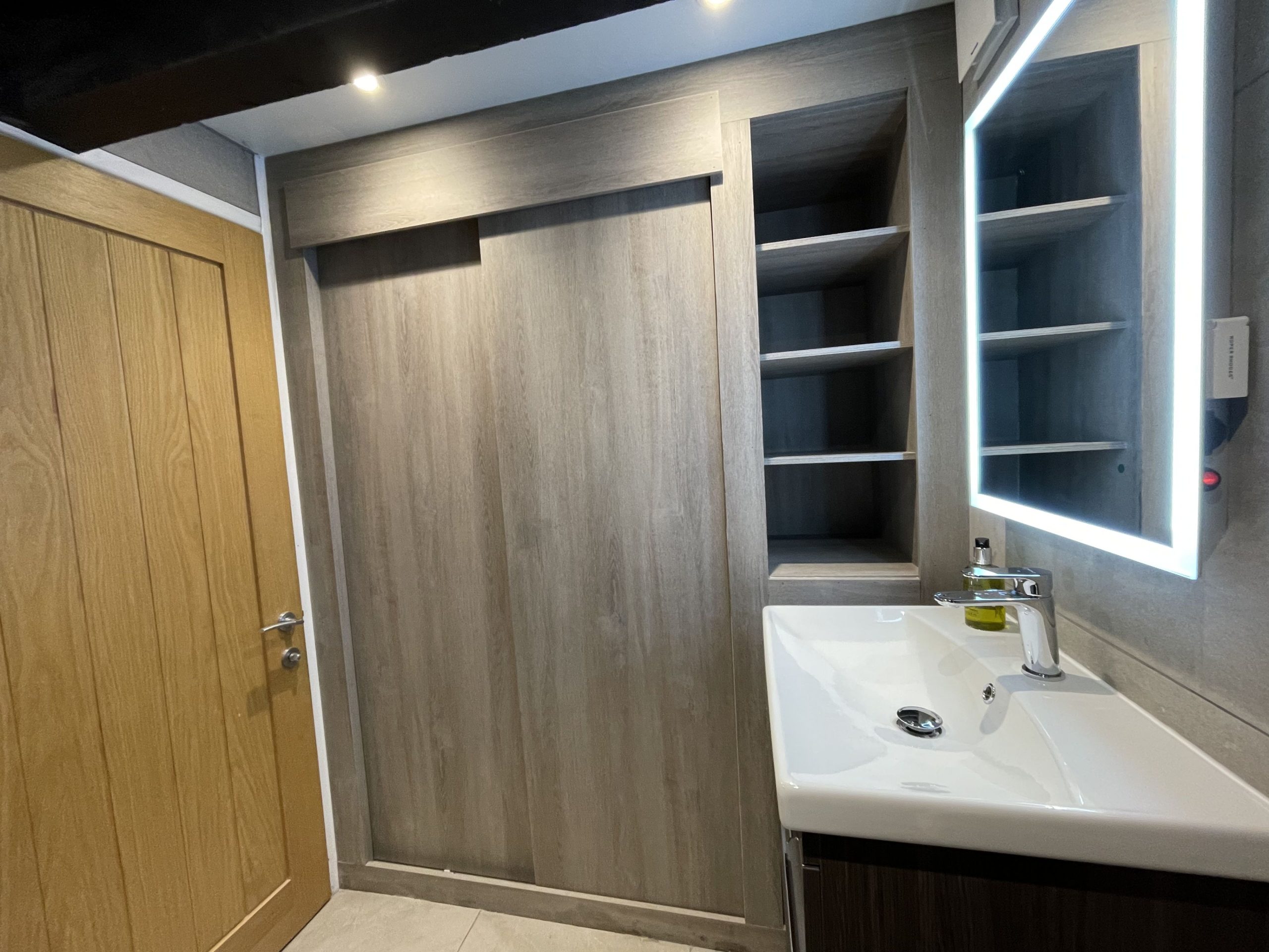 There is ample storage for your toiletries 