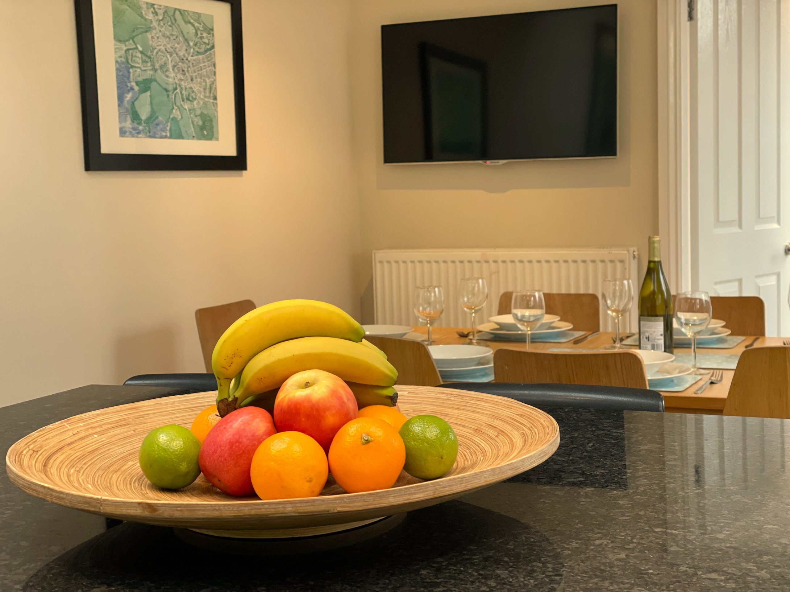 If you don't fancy cooking, there are plenty of restaurants and takeaways within walking distance