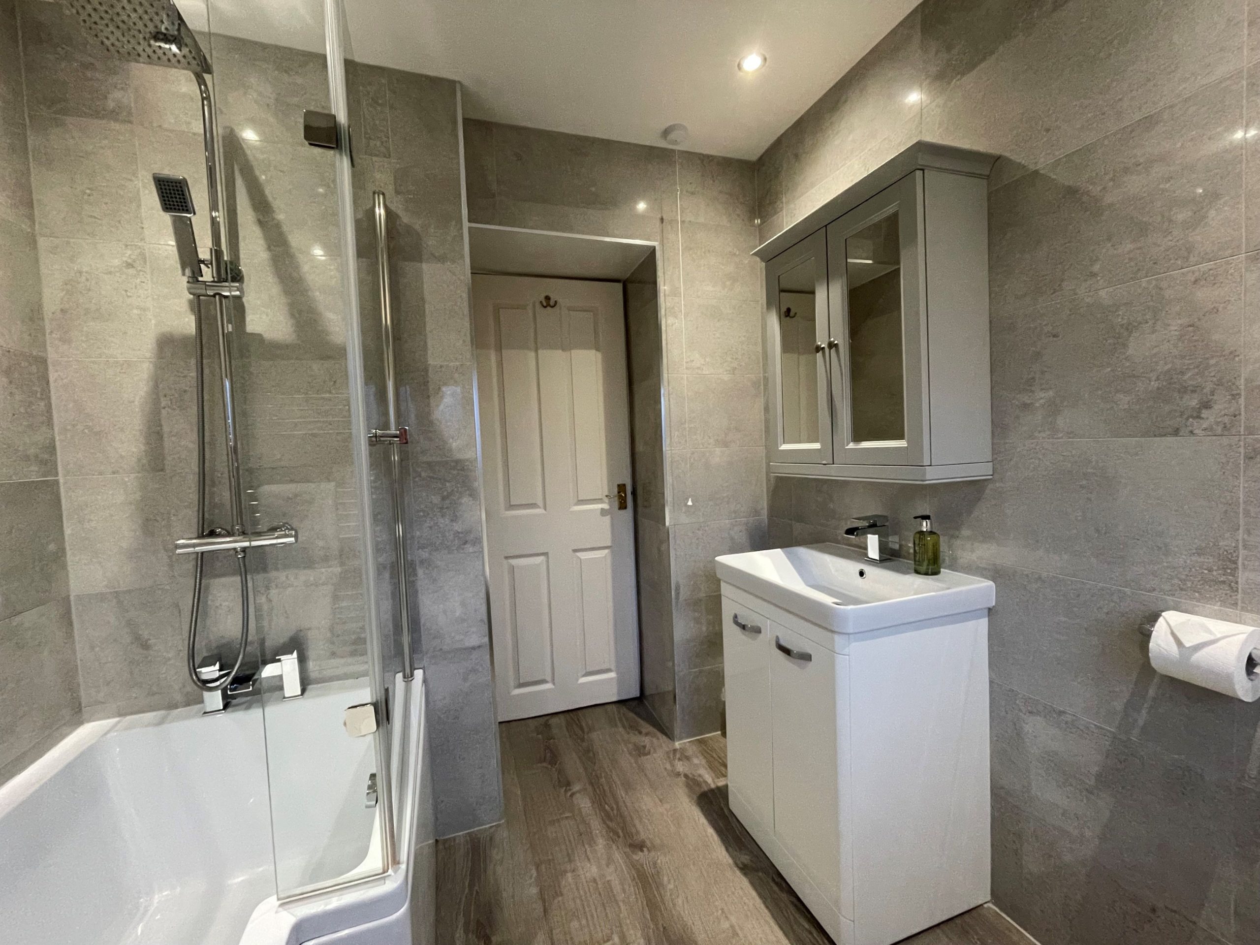 Relax in the bath after a day out on the fells