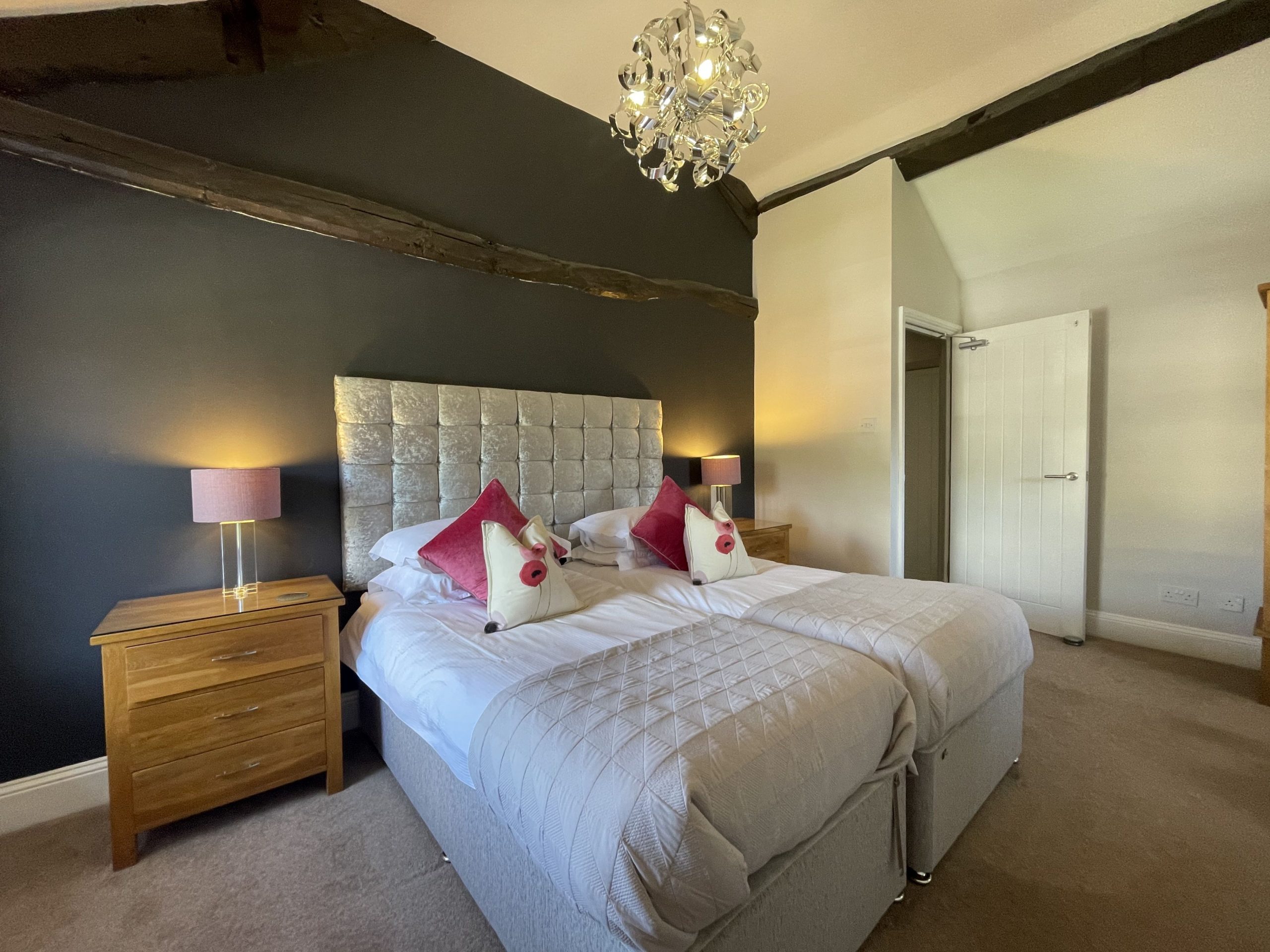 On the second floor you will find the twin bedroom which can be changed to a super king if required