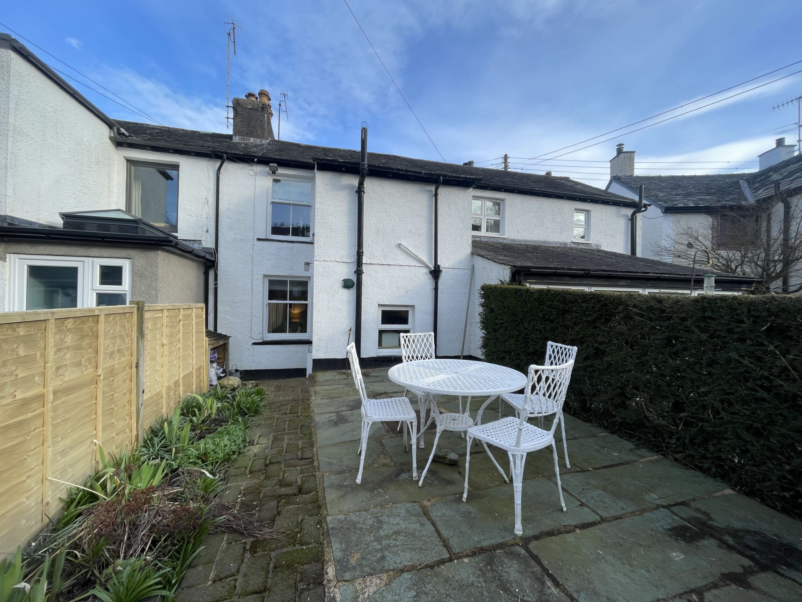 The cottage has a pretty garden to the rear of the property in which you can enjoy breakfast or a lazy afternoon in the sun