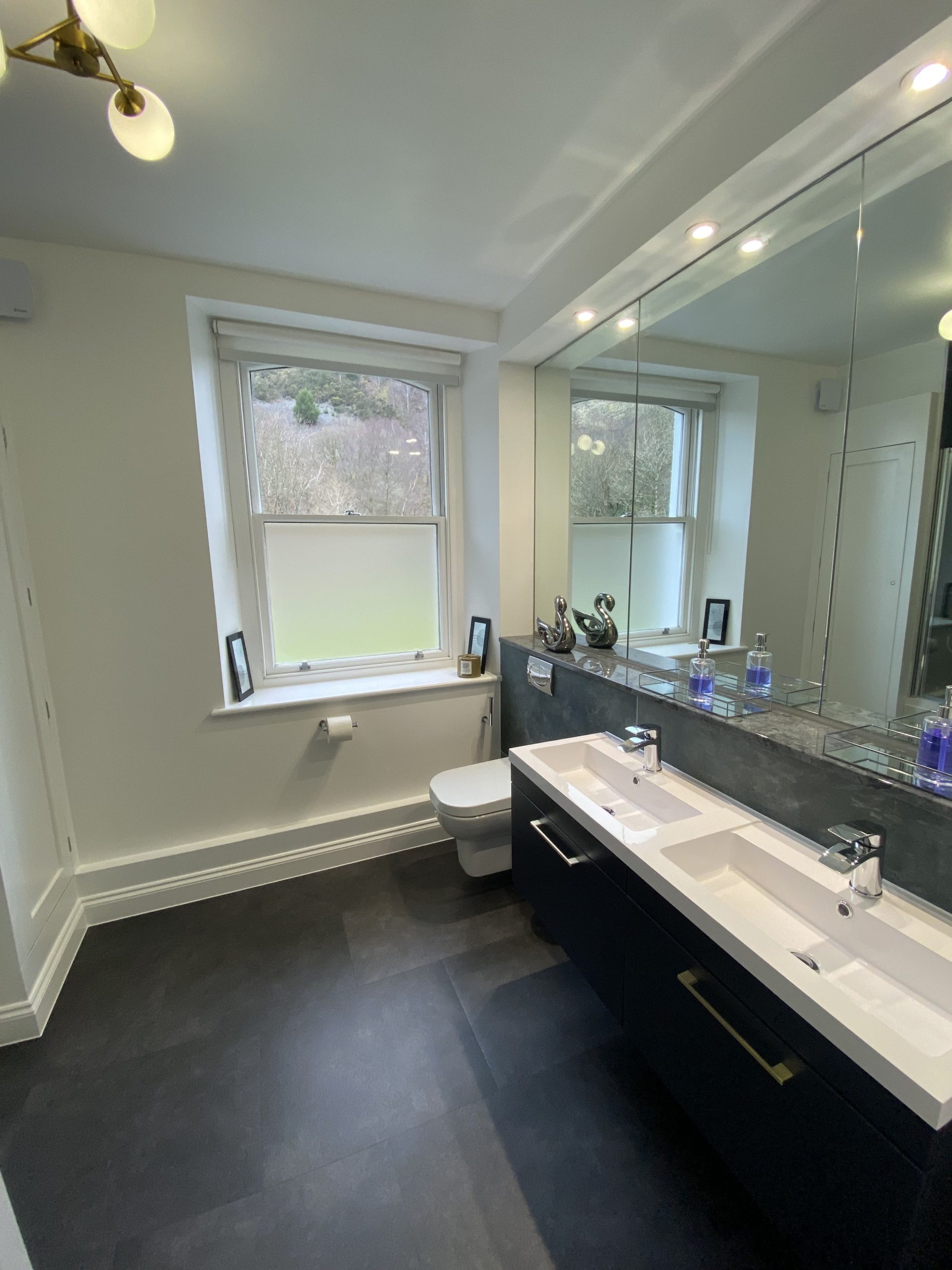 You can even enjoy the views of Barf and Whinlatter from the bathroom