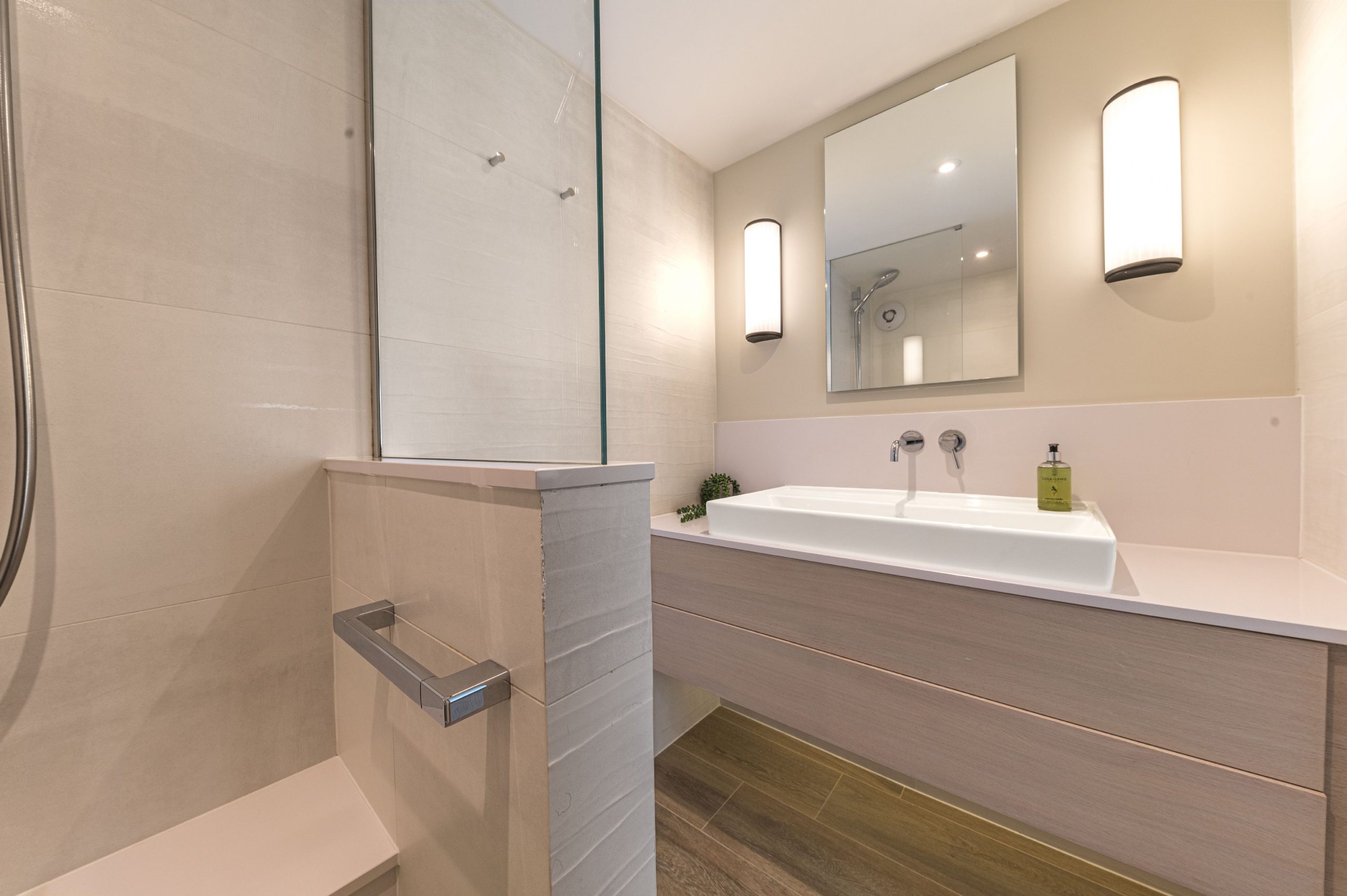 Both downstairs bedrooms benefit from ensuite shower rooms