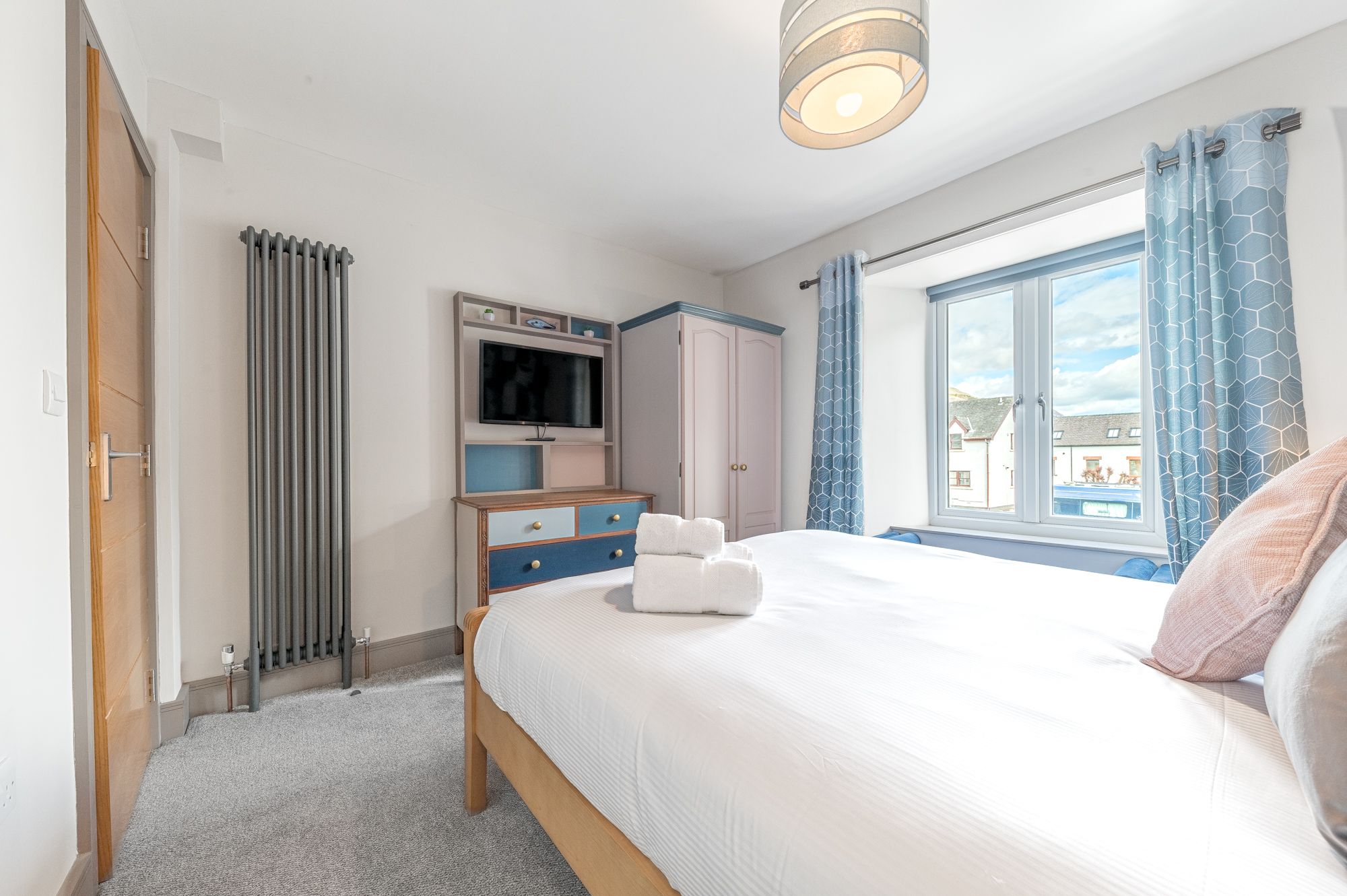 There is plenty of space in the master bedroom for all your luggage