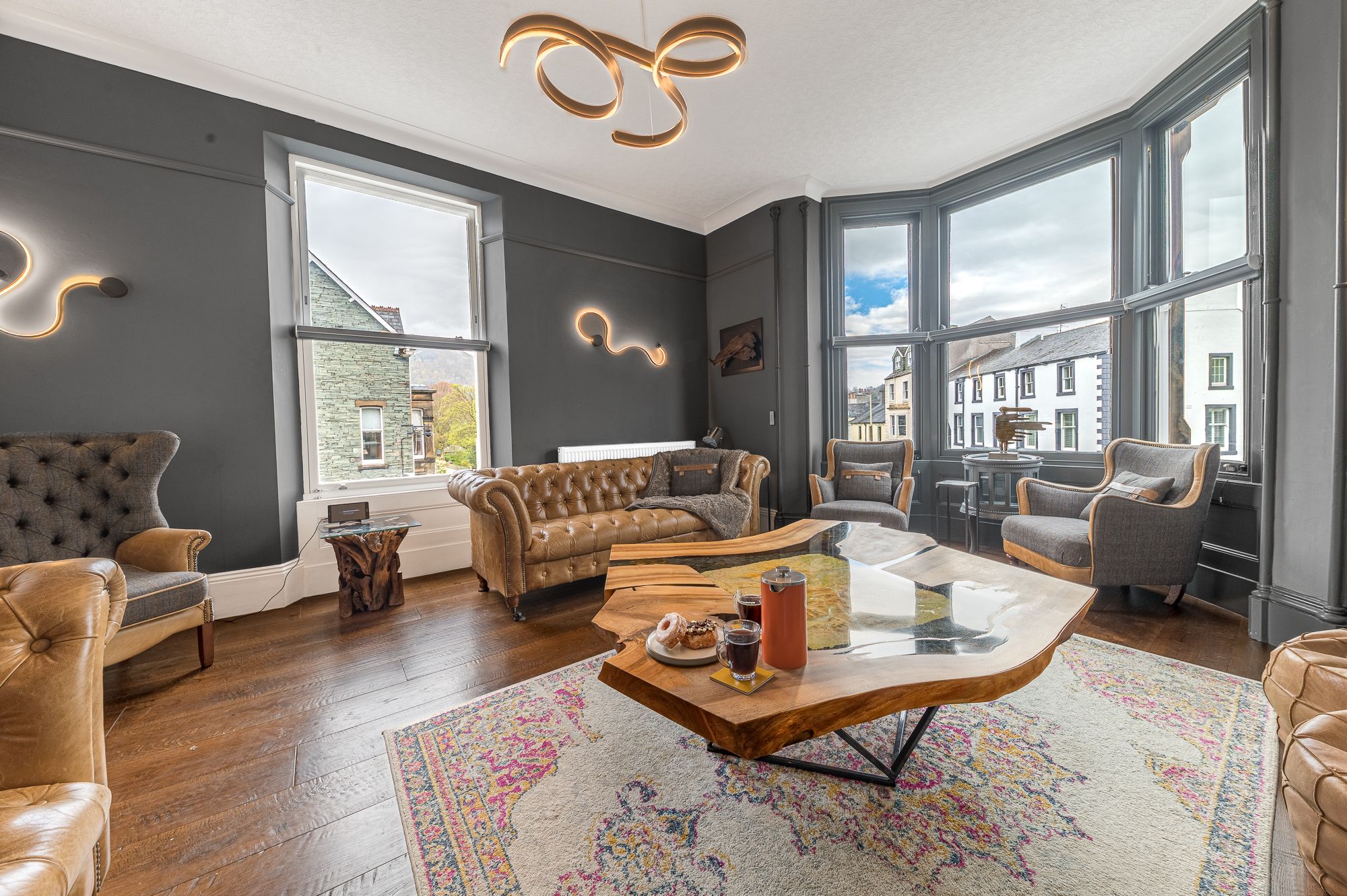 You can enjoy amazing views of the town and fells beyond from the dual aspect sash windows