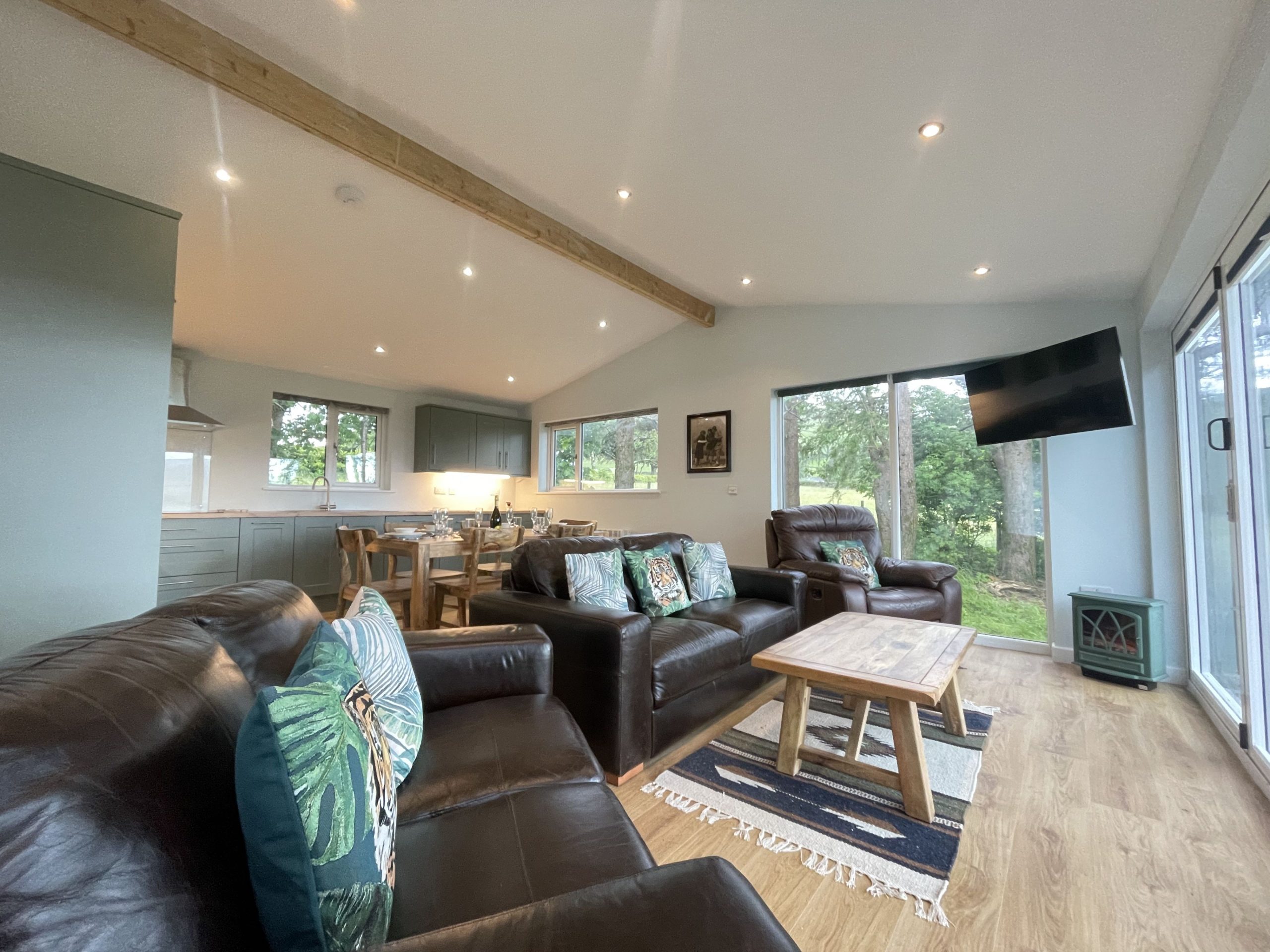 A light and airy open plan living/kitchen area greets you when you enter the lodge