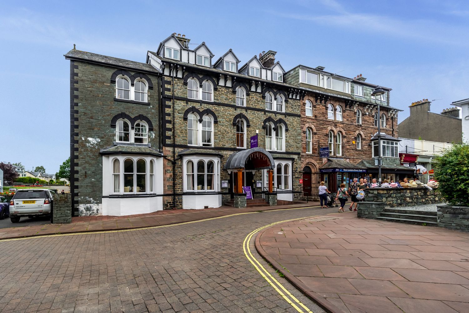 The property is on Lake Road, where you will find some amazing restaurants and shops