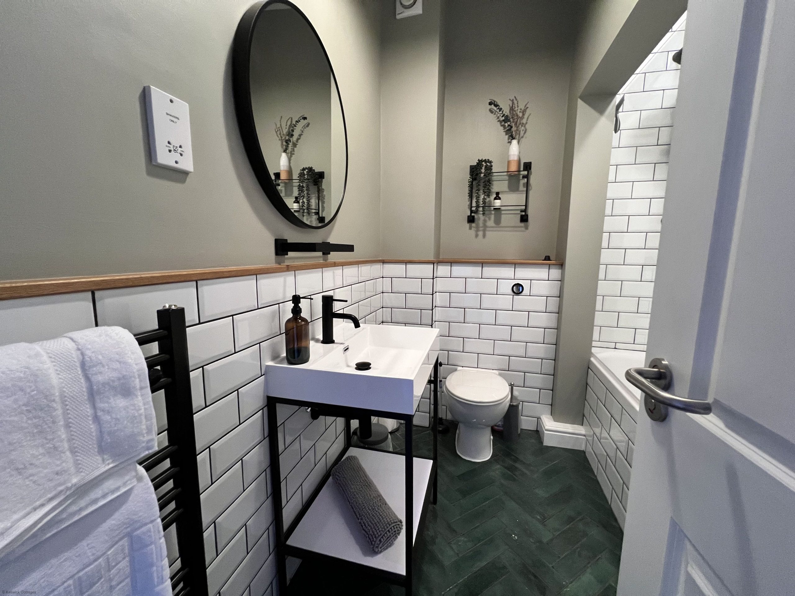 The family bathroom is found on the 1st floor