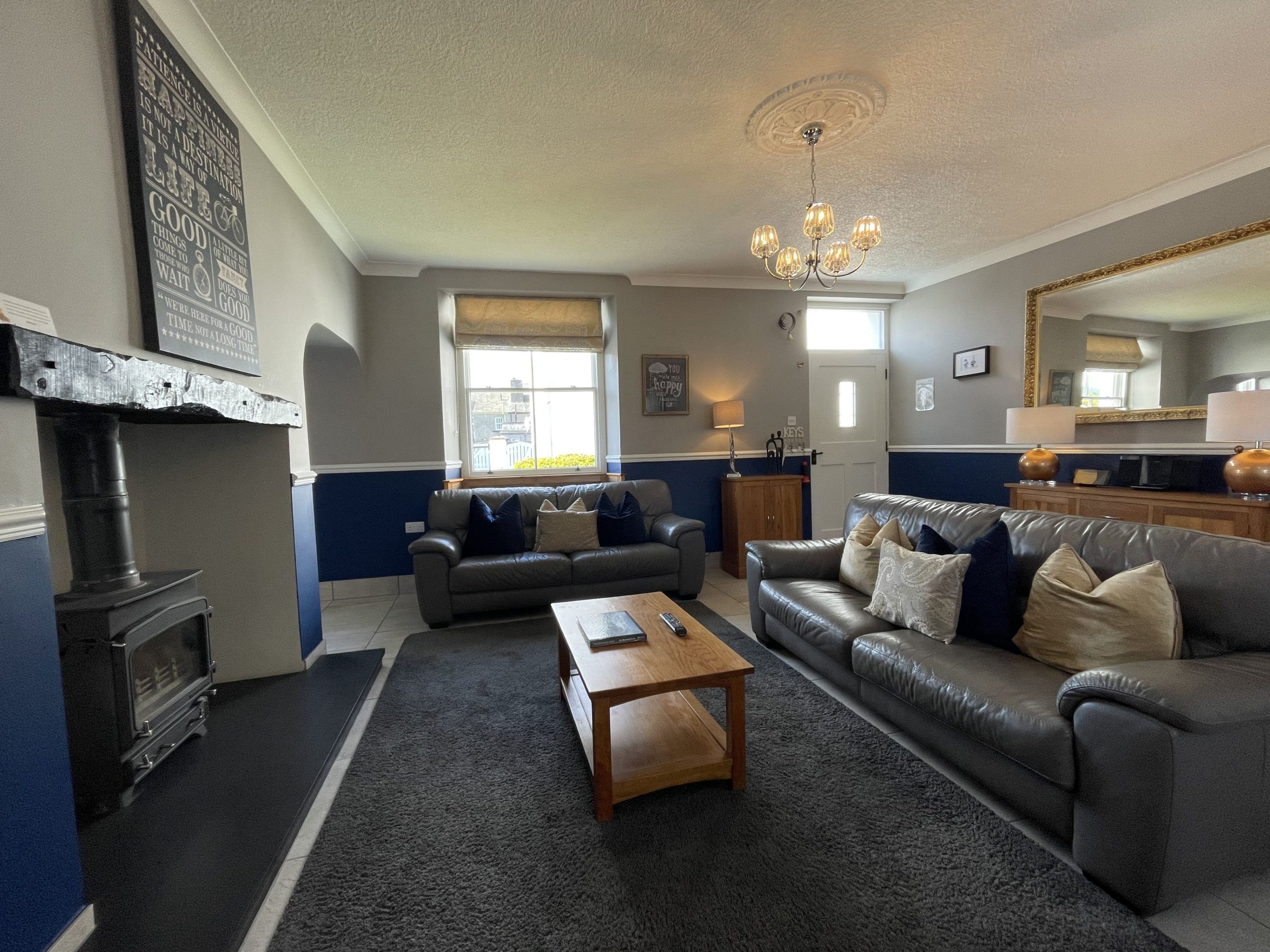 There is tiled luxury underfloor heating throughout the ground floor. Two leather sofas, Smart TV, DAB radio, I-Pod docking station.