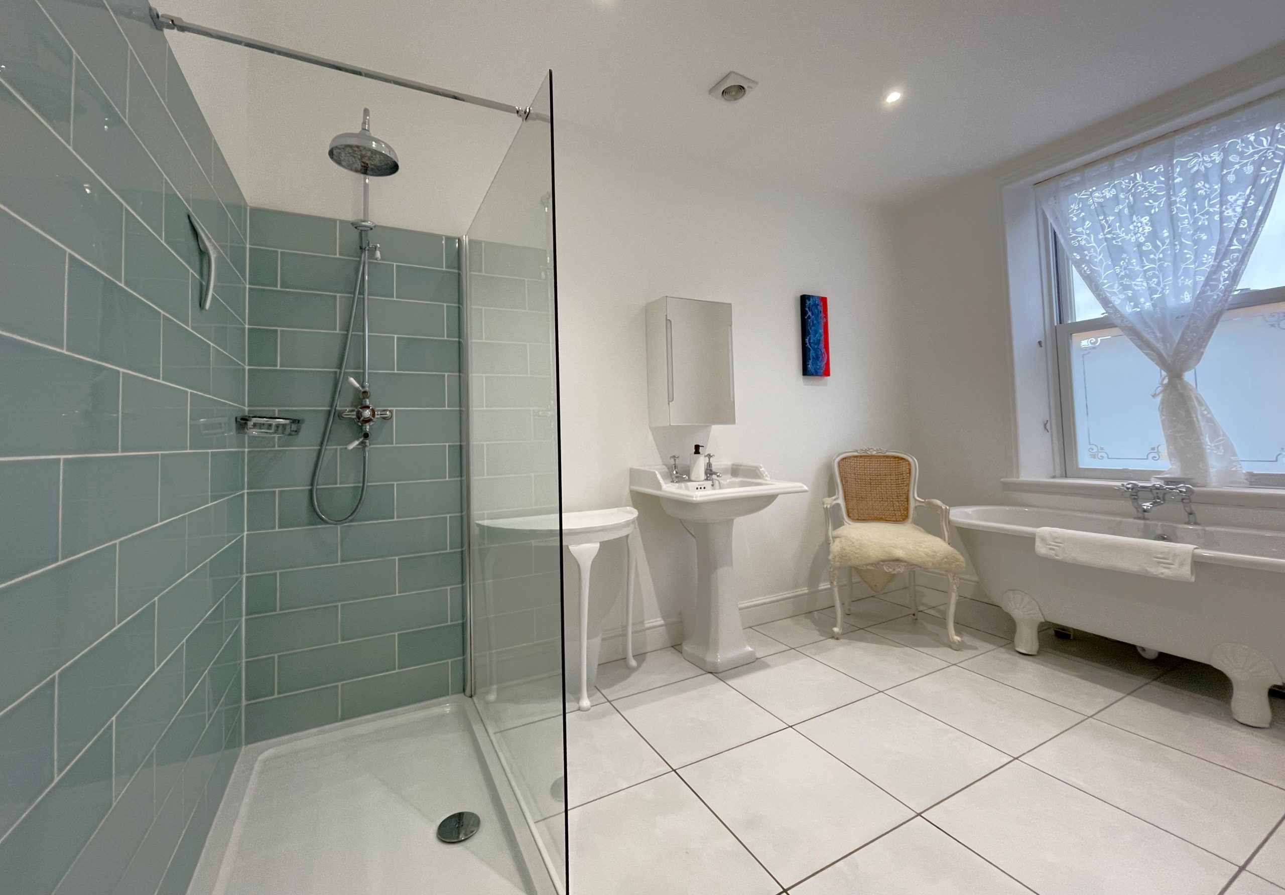 At the end of a busy day enjoy a soak in the roll-top bath