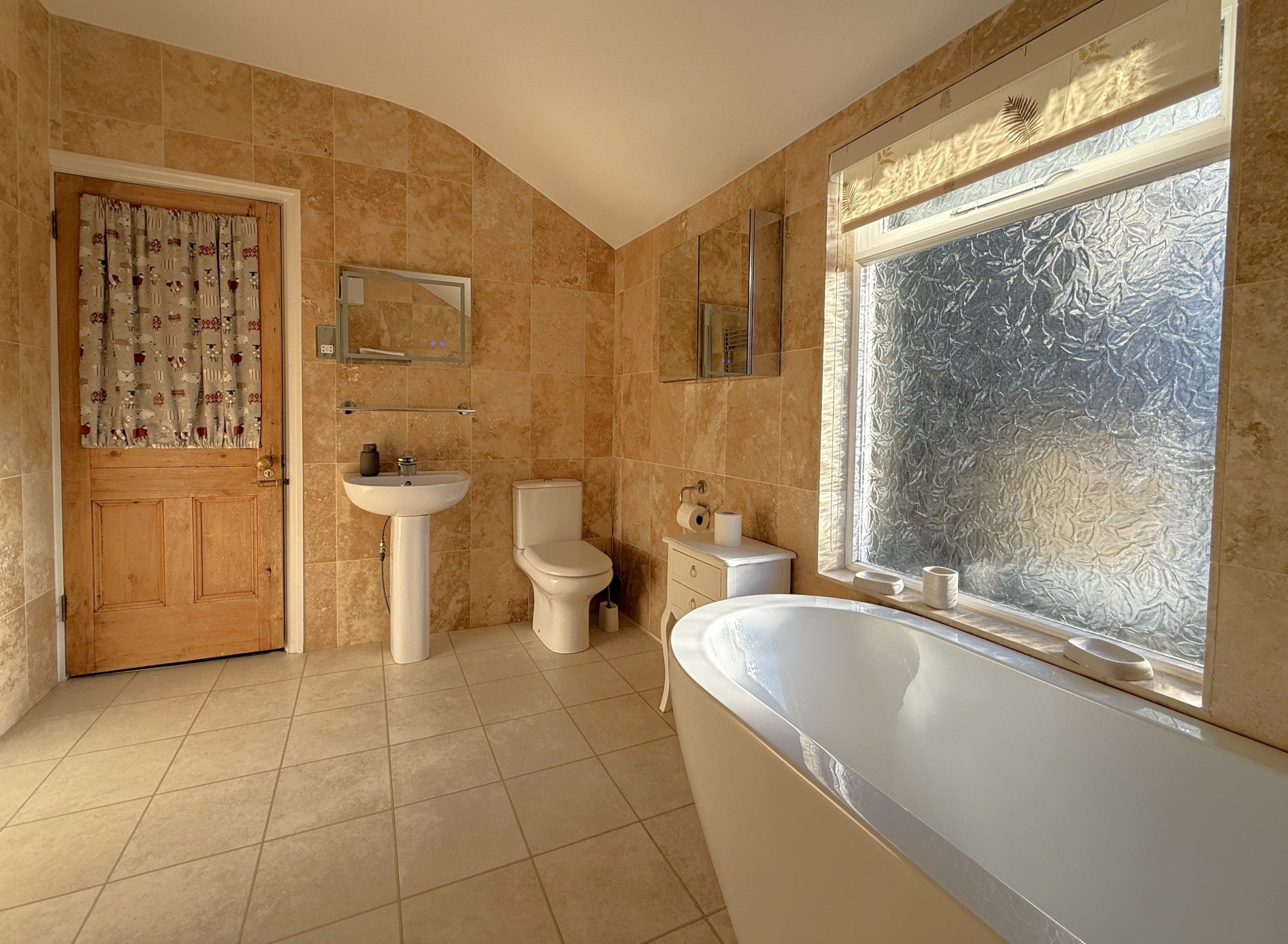 Have a pick of two stand-alone baths