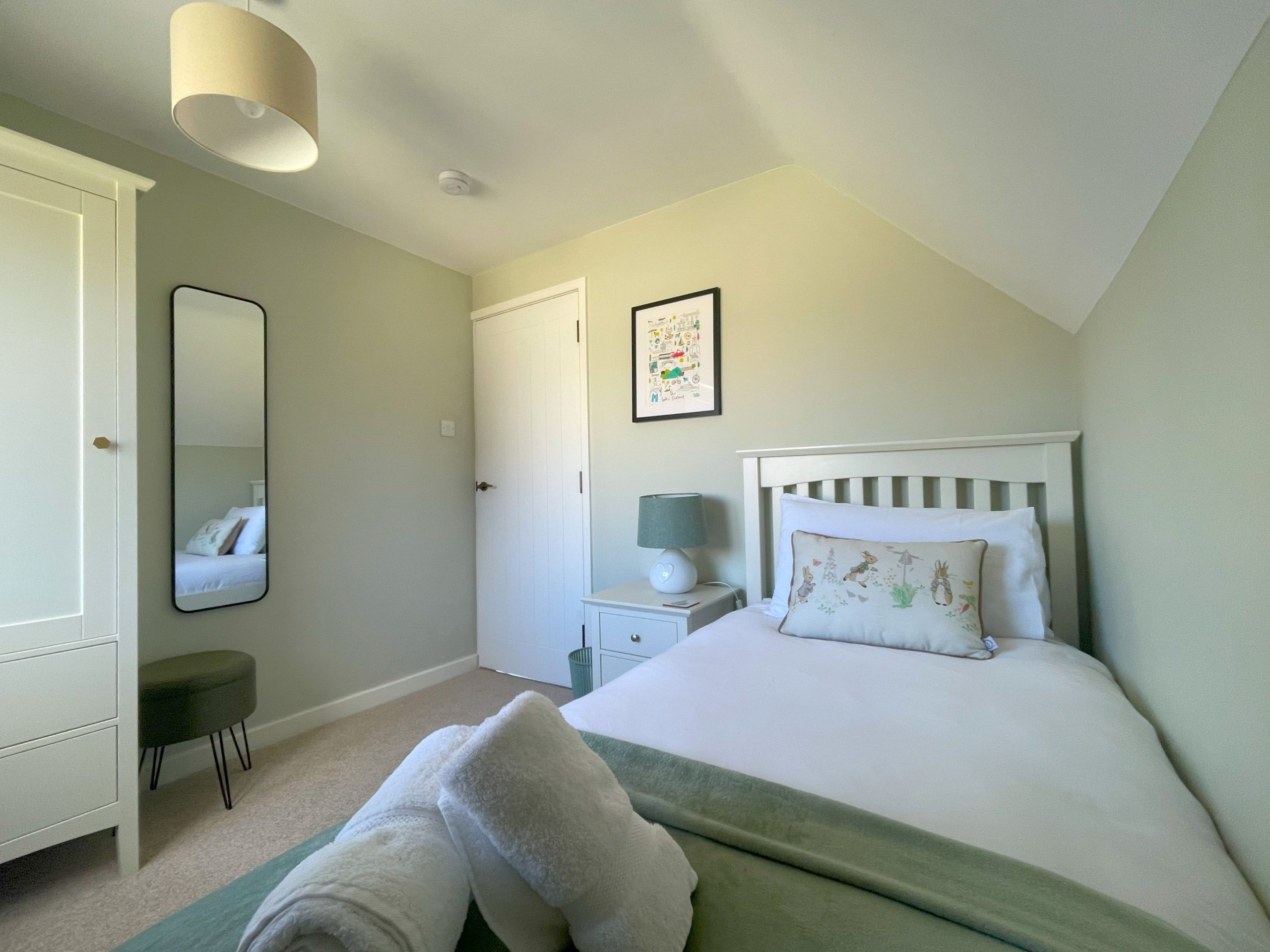 There is plenty of storage for your belongings