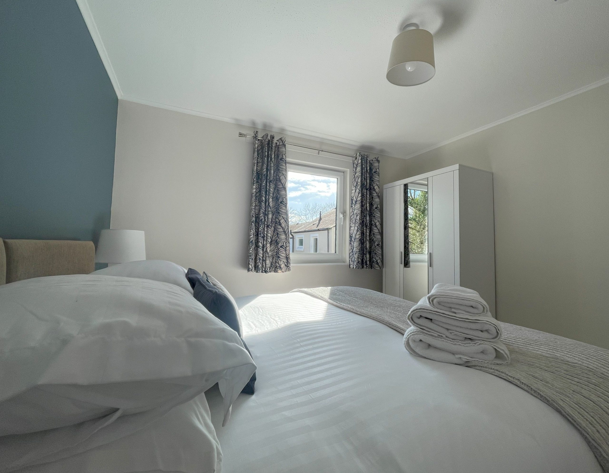 A newly refurbished property, it has all the facilities for groups of 5 to enjoy a comfortable stay