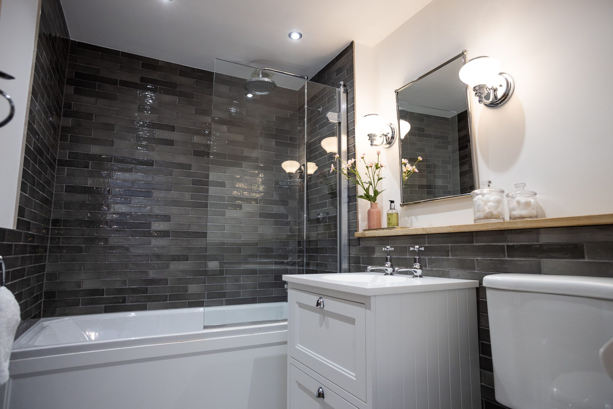 Enjoy a soak in the bath 