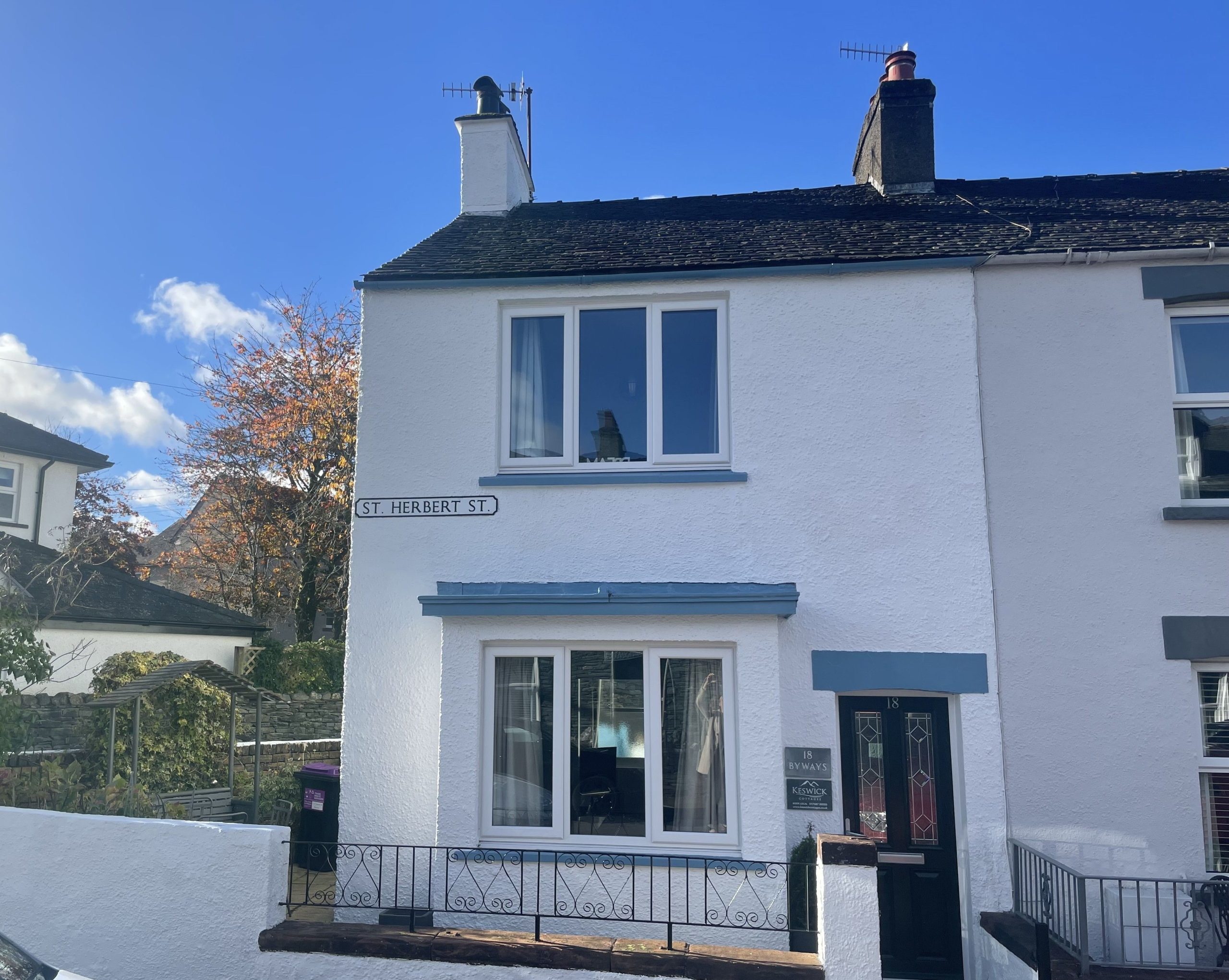 Byways is located on a quiet residential street, only a 10 minute walk from the town centre