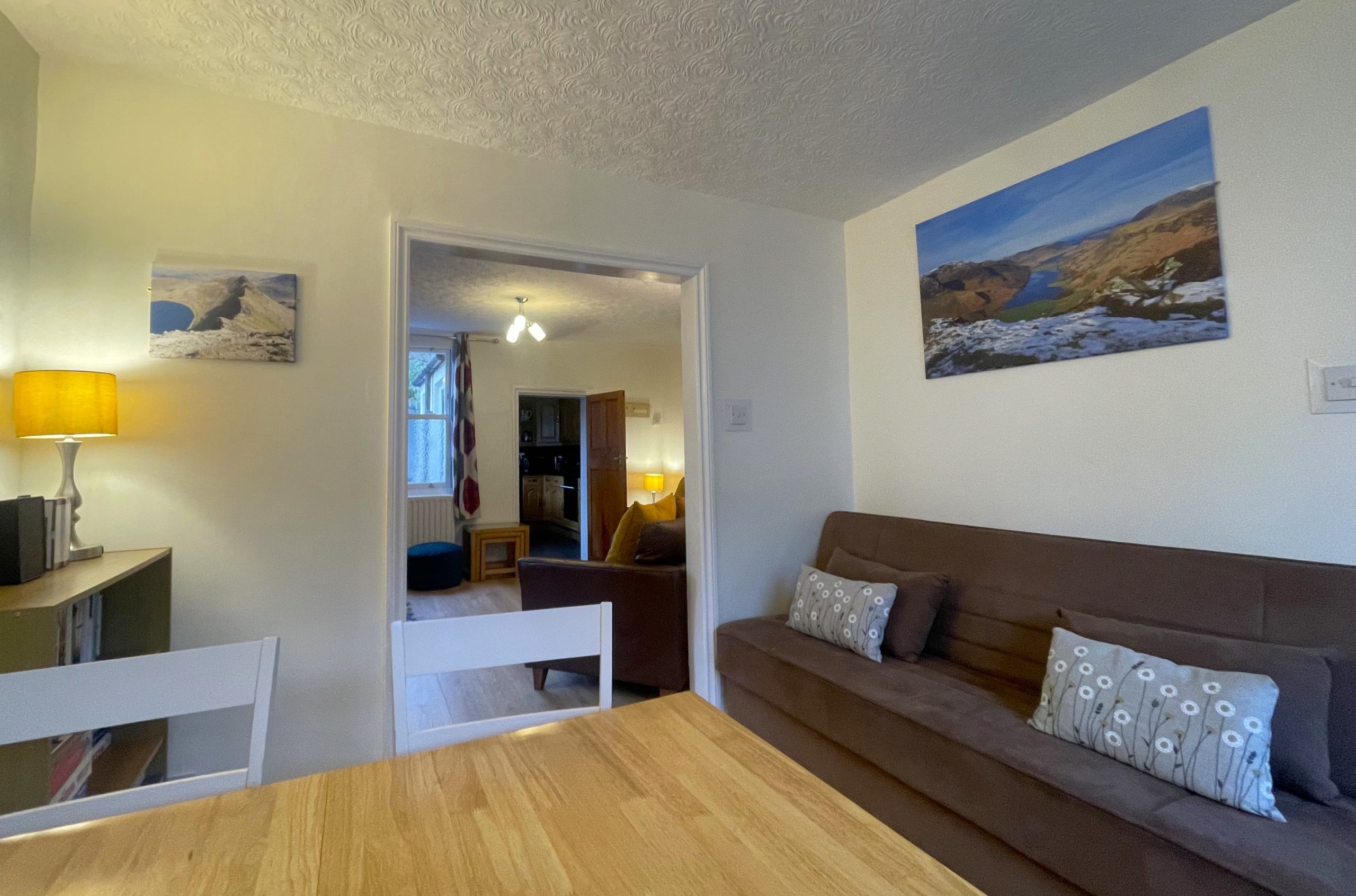 Enjoy a takeaway or home cooked meal in the dining area