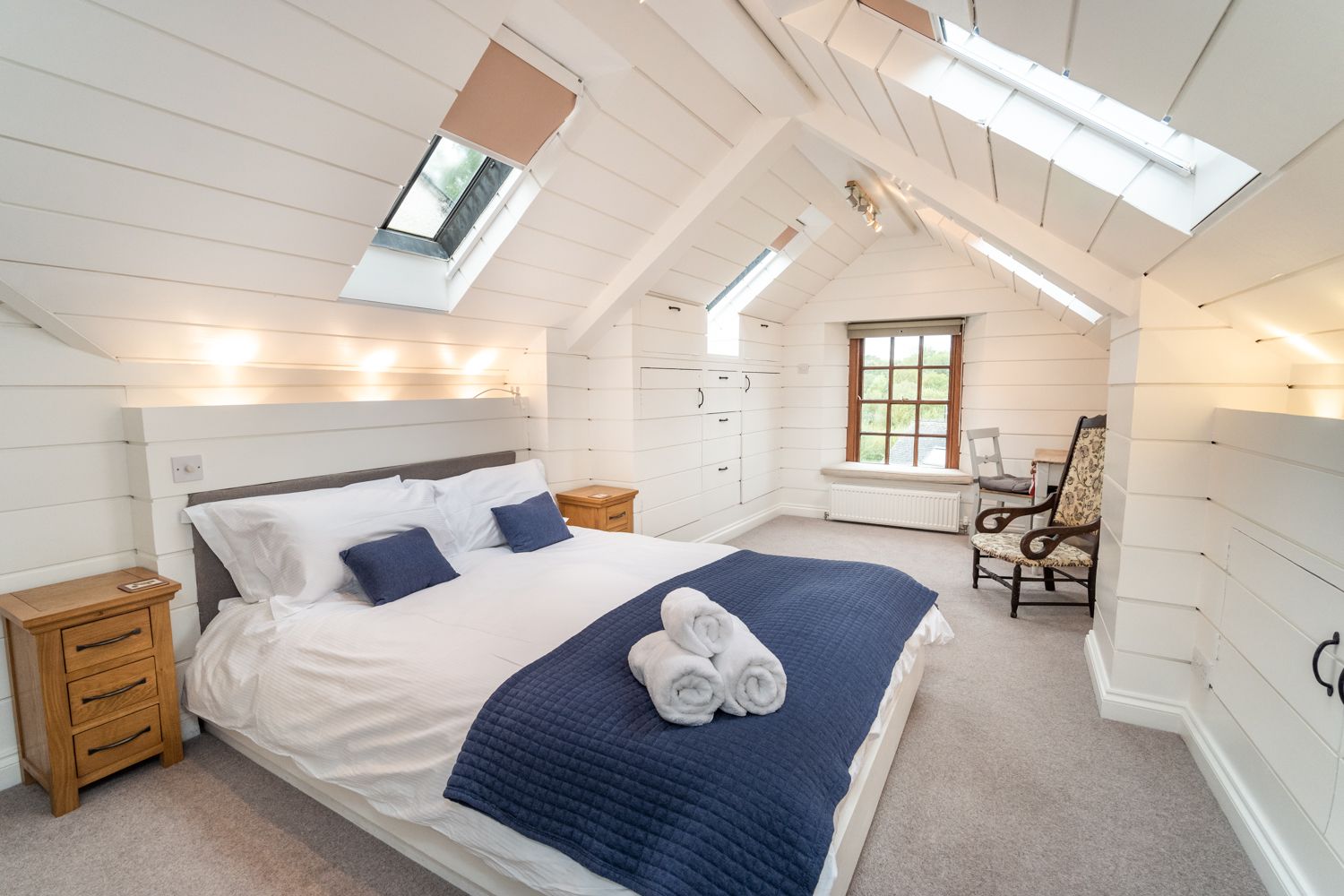 An incredibly light and spacious master bedroom can be found on the 2nd floor